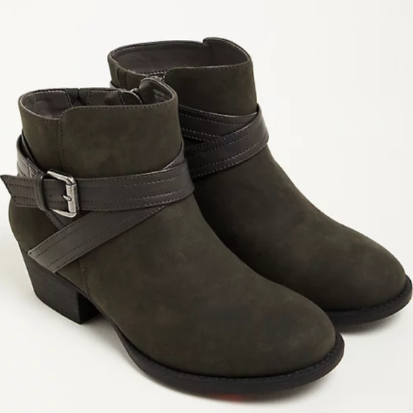 torrid Shoes - Perfect for Fall Grey Booties!